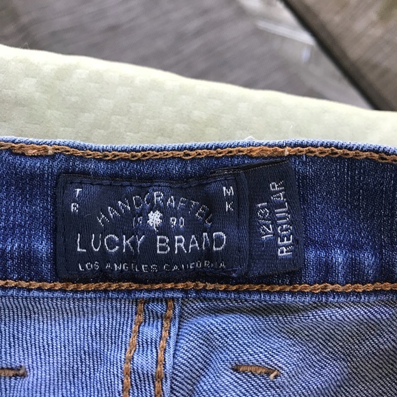 Lucky Brand Sz 12R Sofia Skinny Jean - Picture 2 of 4